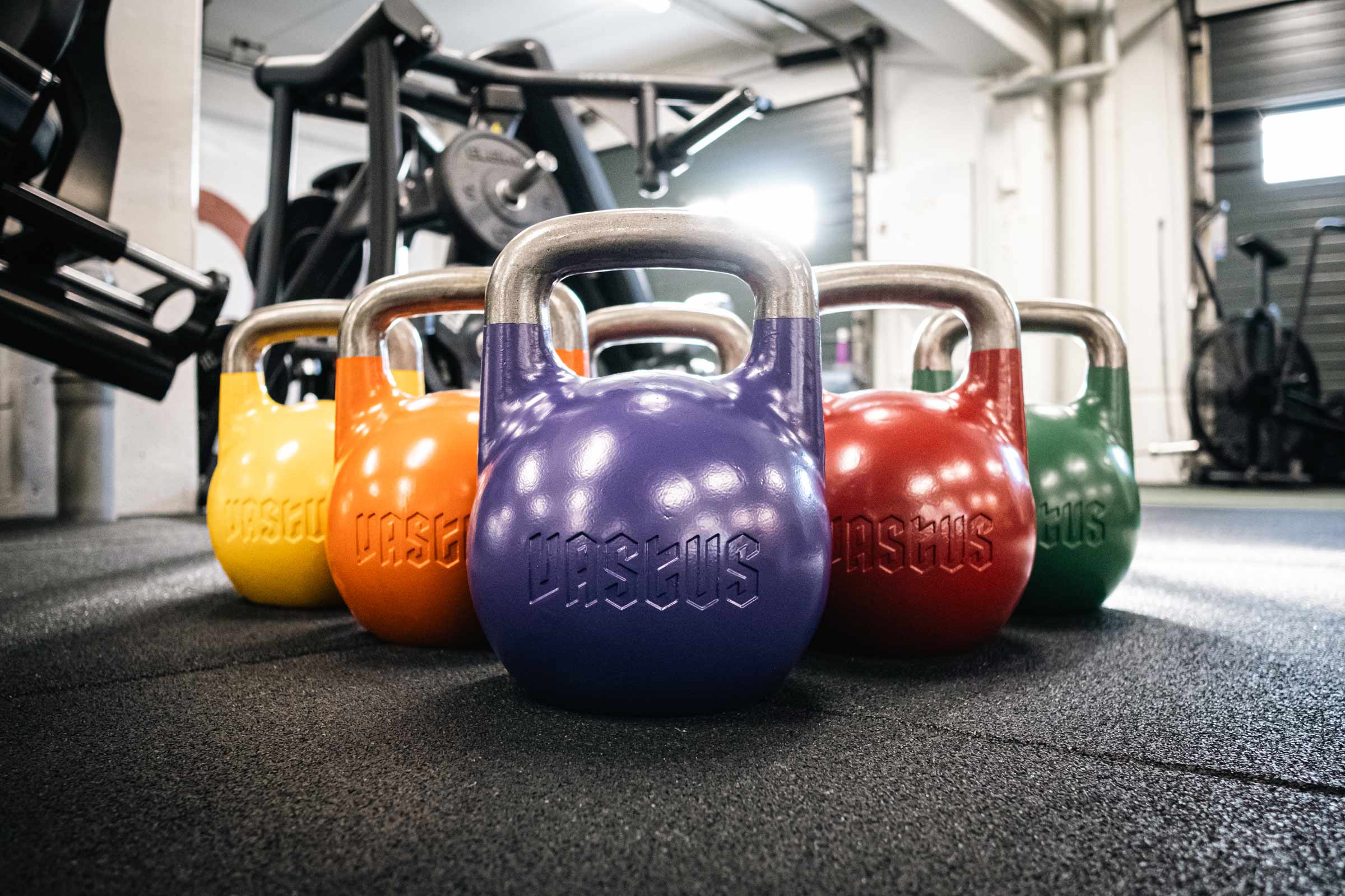 Miksi kisakuulat ovat eri värisiä?